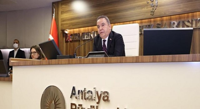 Antalya Büyükşehir Belediyesi’nin 2021 Faaliyet Raporu kabul edildi