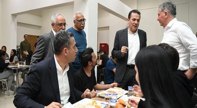 Yenişehir Belediyesinden öğrencilere ücretsiz sahur ve iftar yemeği