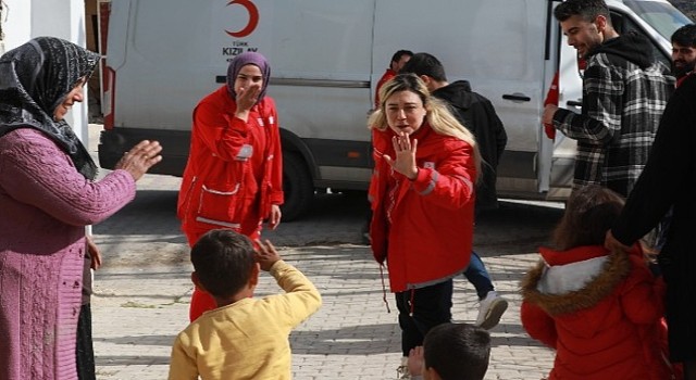 Kızılay’dan Afetzedelere Psikolojik İlk Yardım