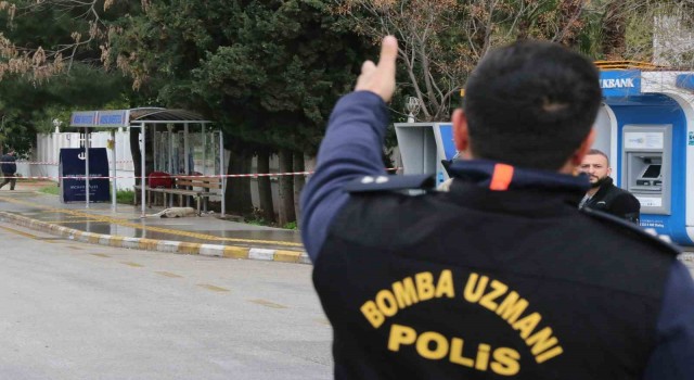 Nijeryalı vatandaşın unuttuğu valiz polisi alarma geçirdi