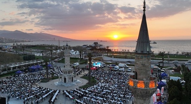 İzmir Büyükşehir Belediyesi’nden 100 milyon TL’lik Ramazan dayanışması