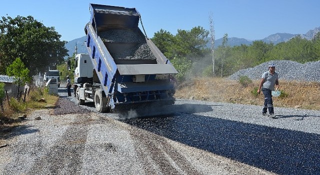 Alanya Beldibi yolunda asfalt çalışmaları başladı