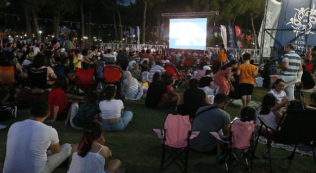 Tekstil Park’ta Yeşilçam rüzgarı esti