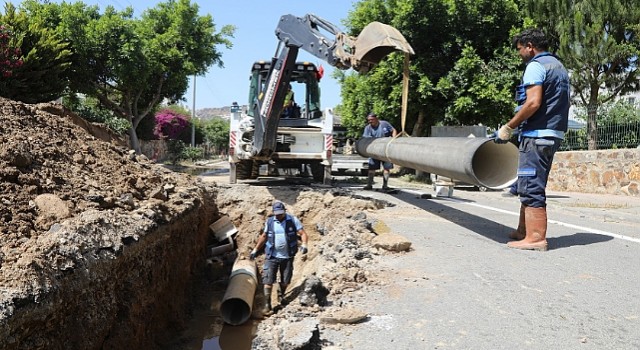 Bodrum’da DSİ Hattı Yine Patladı, MUSKİ Açıklama Yaptı