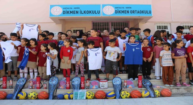 Büyükşehirden Serik Dikmen İlkokulu’na spor malzemesi desteği