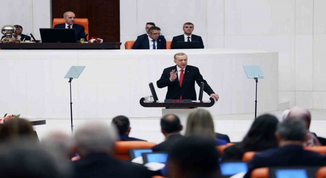 Cumhurbaşkanı Erdoğan: ”Herkesi yapıcı bir anlayışla yeni anayasa çağrımıza katılmaya davet ediyoruz”