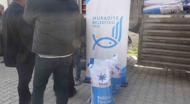 Muradiye’de çiftçilere yüzde 75 hibeli tohum desteği yapıldı