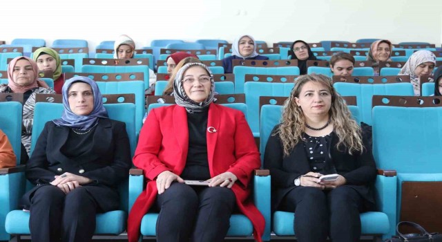 Van’da ‘Aile İçi İletişim Semineri’ düzenlendi