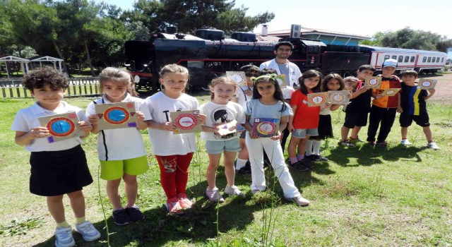 Antalya Bilim Merkezinde öğrencilerin heyecanlı gökyüzü serüveni