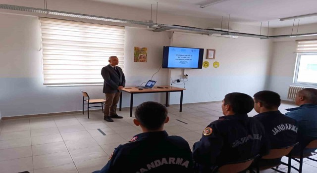 Cezaevi Jandarma Tabur Komutanlığı personellerine su verimliliği anlatıldı