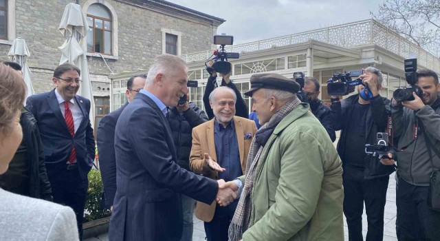 İstanbul Valisi Gül’ün Darülaceze ziyaretinde güldüren anlar: “Ağabey ben evlenmek istiyorum”