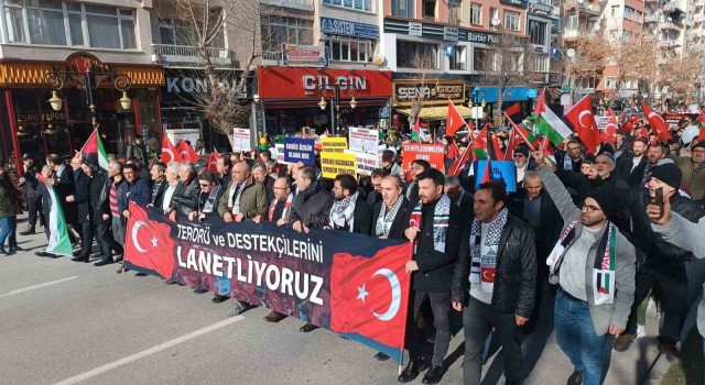 Kütahya’da şehitleri anma ve Filistin’e destek yürüyüşü