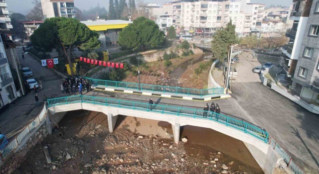 Manisa Ahmetli Köprüsü kullanıma açıldı