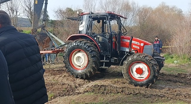 Susurluk’ta traktörle evinden ayrılan gençten haber alınamıyor