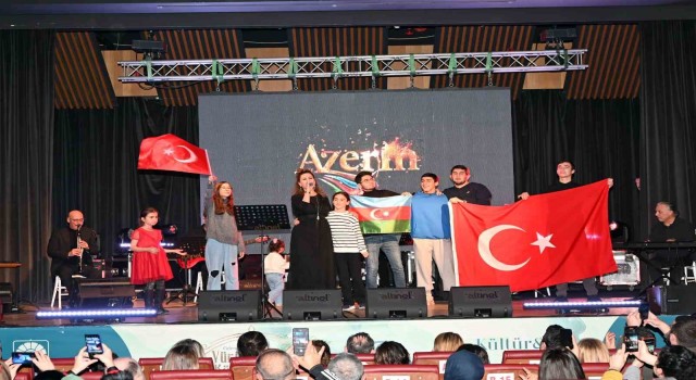 Azerin’den Yalova’da muhteşem konser