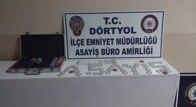 Dörtyol’da iş yerinde kumar oynayan şahıslara 38 bin 550 lira idari para cezası uygulandı