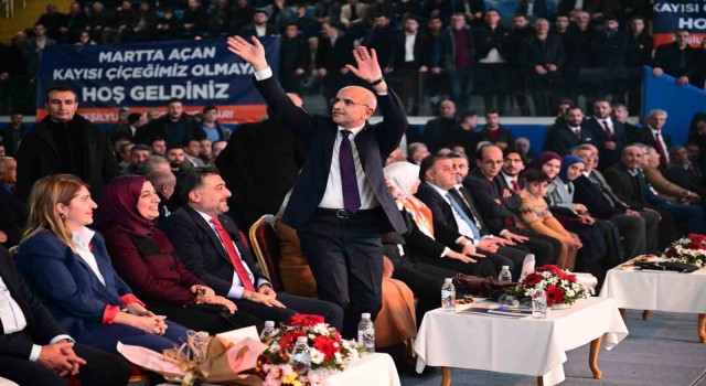 Malatya’da büyükşehir adayı Sami Er’e coşkulu karşılama