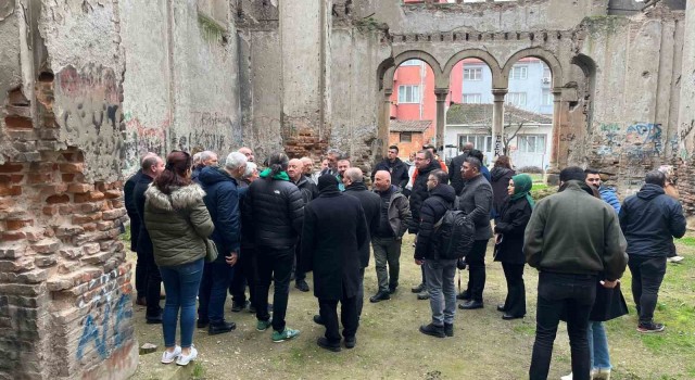 Osmaneli’de tarihi yerleri gezen gazeteciler ilçeye hayran kaldı