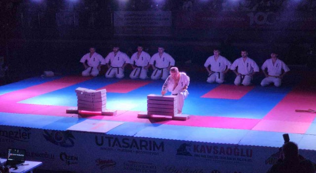 Türkiye Kyokushin Stil Karate Şampiyonası’nın seremonisi yapıldı