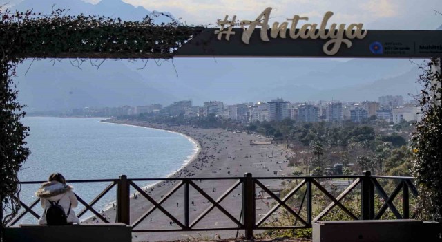 Antalya’da turizmde yeni rekor