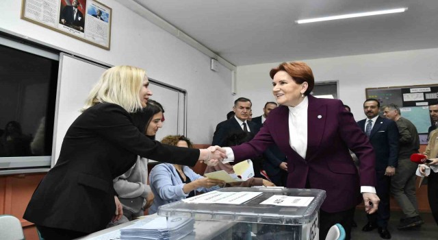 İYİ Parti lideri Akşener, oyunu Ankara’da kullandı