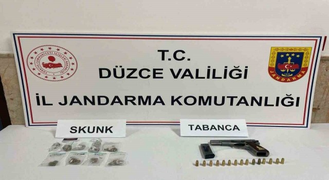 Jandarma yol uygulamada yakalandı