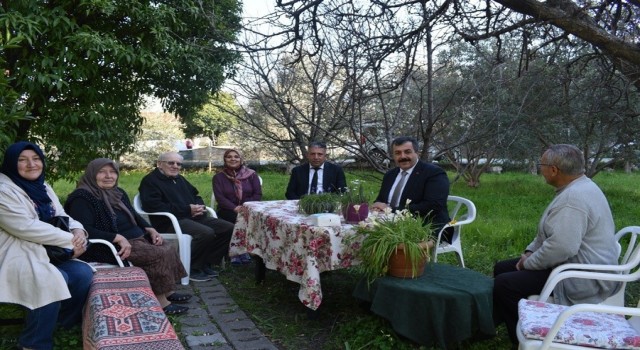 Kaymakam Yakuta, vatandaşları yalnız bırakmıyor