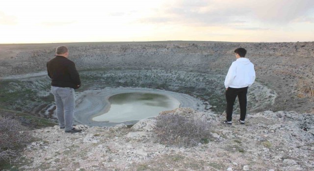 Konya Meyil Obruk Gölü kuraklık nedeniyle kurudu