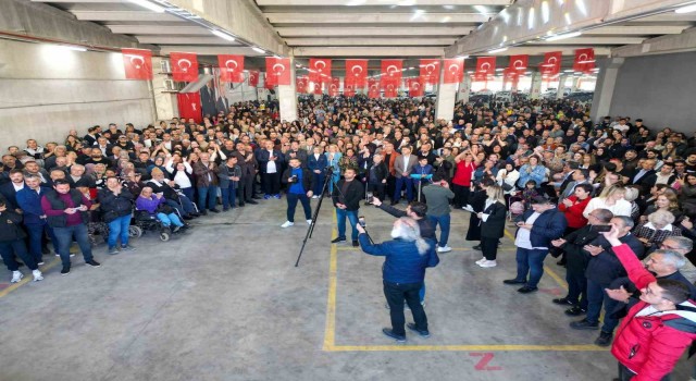 Menemen’de miting gibi açılış