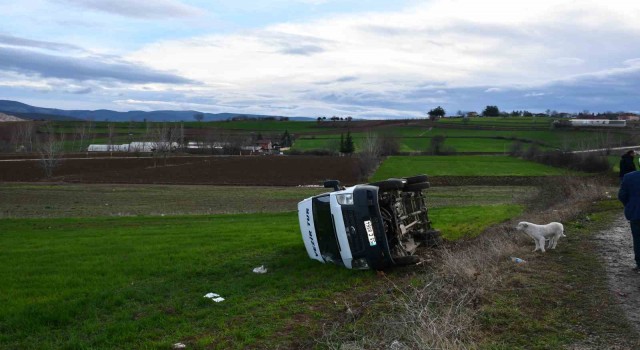 Samsun’da öğrenci servisi devrildi: 19 yaralı