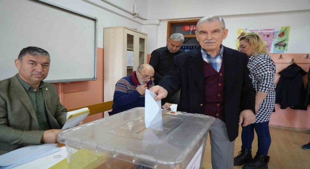 Samsun’da oy kullanma işlemi başladı