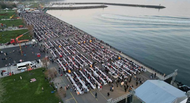 Tekirdağ’da 10 bin kişilik dev iftar