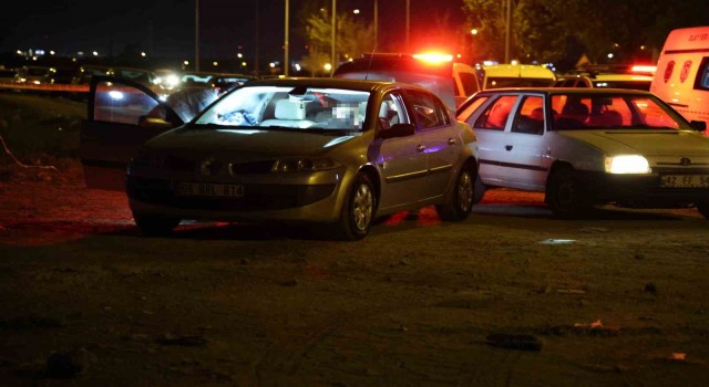 Araç içerisinde göğsünden vurulmuş halde ölü bulundu