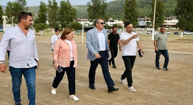 Didim Belediye Başkanı Hatice Gençay, Akbük Mahallesi’nde incelemelerde bulundu