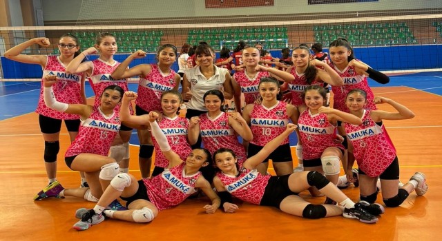 Kayseri Voleybol Kulübü midi kızlarda Türkiye finalisti oldu