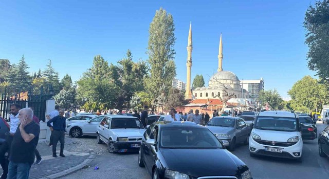 Ankara’daki silahlı hal kavgasında ölen 2 kardeş toprağa verildi