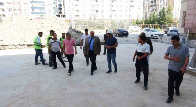 Van’da okulların bakım onarım çalışmaları devam ediyor