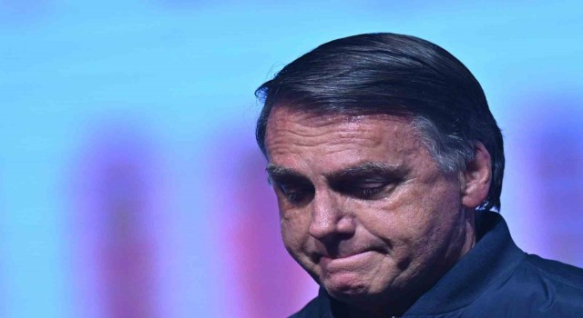 Brezilya polisi eski Devlet Başkanı Bolsonaro’yu darbe girişimiyle suçladı