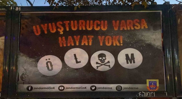 Jandarma uyuşturucuya karşı vatandaşları bilgilendirdi