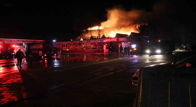 Restoran yangınından acı haber: Alevlerin arasından çıkamayan çalışan öldü