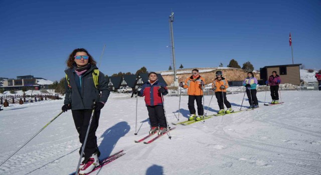 Erzincan’da ”dağ kayağı” heyecanı