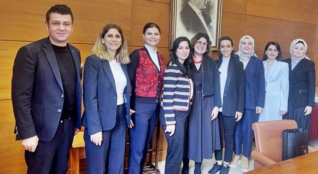 "Sanayi ve üniversiteler arasında üretim kültürü inşa ediliyor"