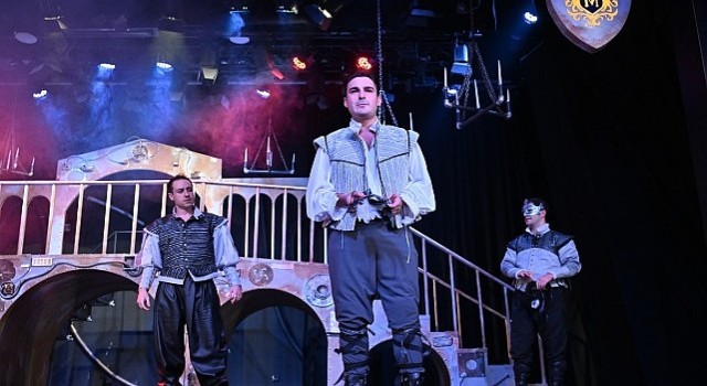 Manisa Şehir Tiyatrosu Romeo ve Juliet’ ile Başlıyor.