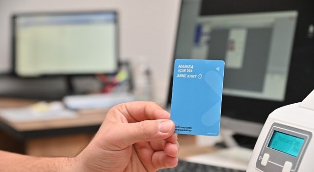 Manisa'da Anne Kart ile 15 Bini Aşkın Anne Ücretsiz Ulaşımdan Faydalanıyor