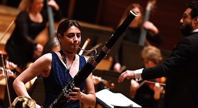 Sophie Dervaux, İzmirli müzikseverleri büyüledi