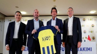 1907 Fenerbahçe Derneği’den Fenerbahçe Kadın Futbol Takımı’na Destek