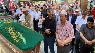 Eski Başkan Raşit Ürper’in vefat eden eşi toprağa verildi