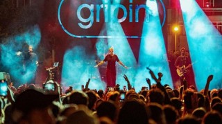 İstanbul Cevahir’in Yaz Konserlerinde İkinci Gün Gripin İle Coşku Doluydu