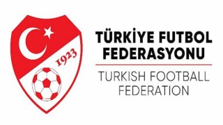 Türkiye Futbol Federasyonu hayatını kaybeden eski milli futbolcu Mehmet Oğuz için başsağlığı mesajı yayınladı