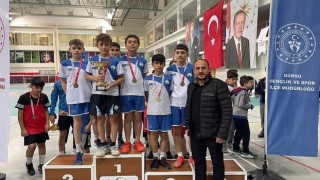 Osmangazili Badmintonculardan Yeni Başarı